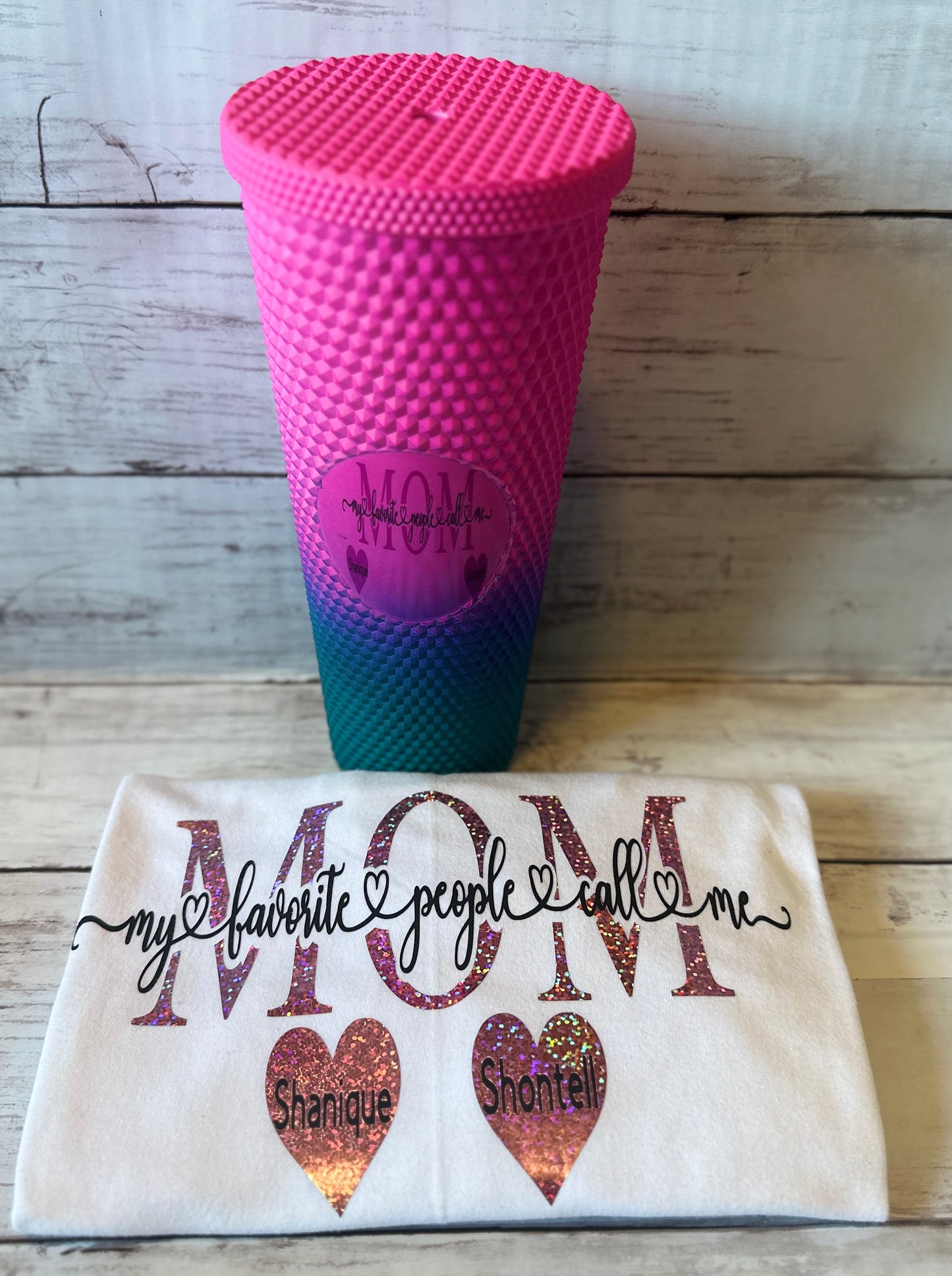 Mother’s Day Gift Box – Custom Shirt & Cup Set 💖☕👚